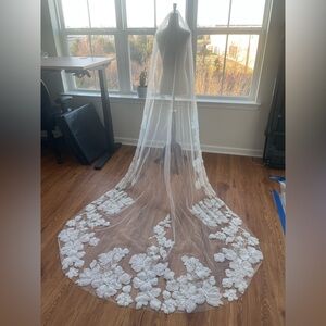 SOLD!! Oleg Cassini Cathedral beaded Bridal Veil with Floral Appliqués - ivory